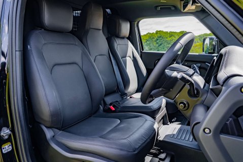 Land Rover Defender D350 X-Dynamic HSE Hardtop 10