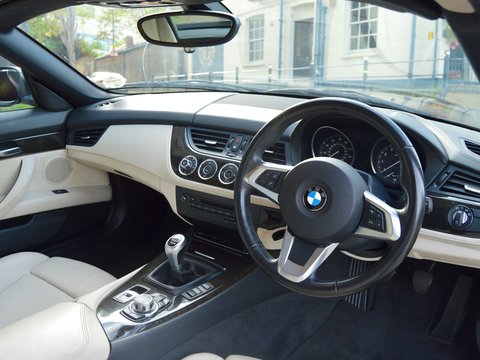 BMW Z4 E89 2.5 23i sDrive Roadster 62