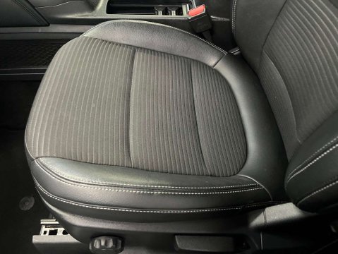 Ford Kuga 1.5 Kuga Titanium Edition 5dr 43