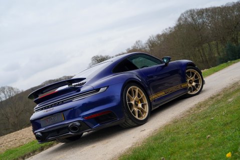 Porsche 911 TURBO S PDK 20