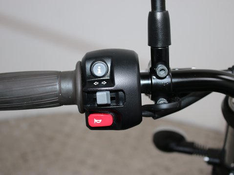 Triumph Street Twin BONNEVILLE STREET TWIN 25