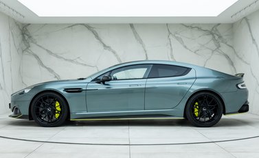 Aston Martin Rapide AMR V12 2