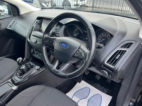 Ford Focus 1.0T EcoBoost Titanium Euro 6 (s/s) 5dr 19