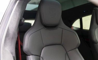 Porsche Taycan Turbo Cross Turismo 11