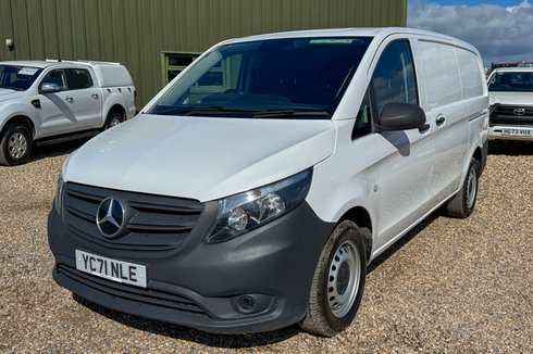 Mercedes-Benz Vito AUTO LWB L2H1 Low Roof Progressive 114 Air Con Nav EURO 6