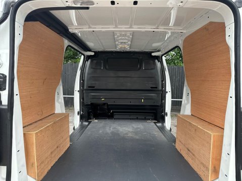 Peugeot Expert BLUEHDI PROFESSIONAL PREMIUM L1 22