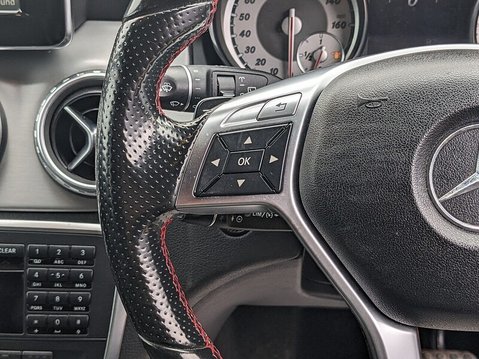 Mercedes-Benz GLA GLA200 CDI AMG Line 24