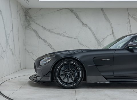Mercedes-Benz Amg GT BLACK SERIES 38