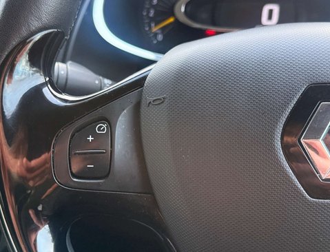 Renault Clio 1.1 Clio Dynamique MediaNav 5dr 14