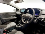 Dacia Jogger 1.6 Hybrid EXTREME MPV 5dr Petrol Hybrid Auto Euro 6 (s/s) (140 ps) Cruise 12