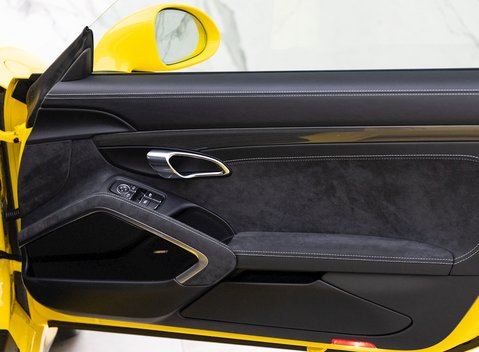 Porsche 911 (991.2) GT3 19