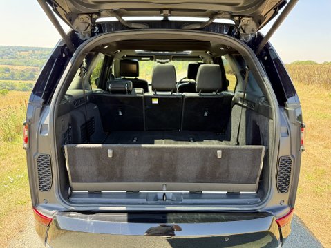 Land Rover Discovery SD6 HSE LUXURY 26