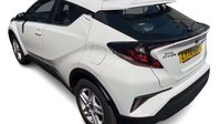Toyota C-HR 1.8 VVT-h GPF Icon SUV 5dr Petrol Hybrid CVT Euro 6 (s/s) (122 ps) 4