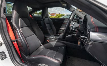 Porsche 911 Turbo S GB Edition (991) 12