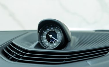 Porsche Taycan Turbo 17