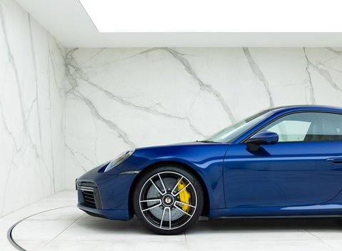 Porsche 911 (992) Turbo S 24