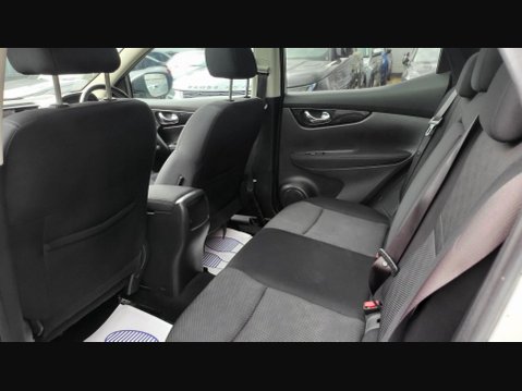 Nissan Qashqai N-CONNECTA DIG-T 19