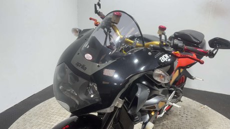 Aprilia RSV TUONO 2005 19K ICONIC STREETFIGHTER NAKED 1000CC NEW MOT 15