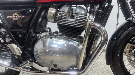 Royal Enfield Interceptor 650 2021 14K GREAT CONDITION A2 READY 1 OWNER MODERN RETRO BIKE 650CC 12