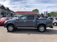 Toyota Hilux INVINCIBLE 4X4 3.0 D-4D DCB Manual 99000m FSH inc Cambelt 7