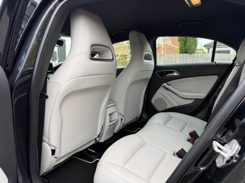 Mercedes-Benz A Class 1.8 A200 CDI BlueEfficiency Sport 7G-DCT Euro 5 (s/s) 5dr 55