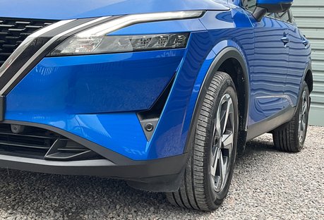 Nissan Qashqai DIG-T N-CONNECTA MHEV