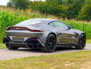 Aston Martin Vantage V8 4