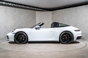 Porsche 911 TARGA 4 PDK. WARRANTY. ADAPTIVE CRUISE CONTROL. HEATED SEATS. HEATED WHEEL 8