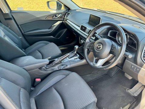 Mazda 3 SPORT NAV 16