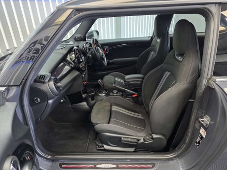 Mini Hatch 2.0 Cooper S GPF Hatchback 3dr Petrol Steptronic Euro 6 (s/s) (192 ps) 22
