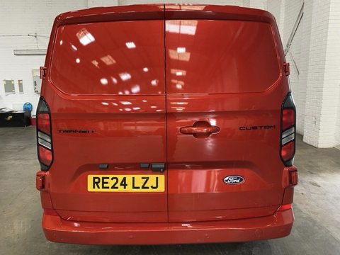 Ford Transit Custom 320 LIMITED L2H1 P/V ECOBLUE 6