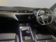 Audi Q8 55 Black Edition SUV 5dr Electric Auto quattro 114kWh (11kW Charger) (408 p 18