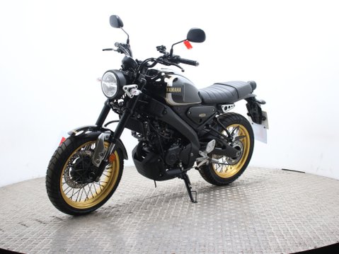Yamaha XSR125 XSR 125 (MTM125) 11