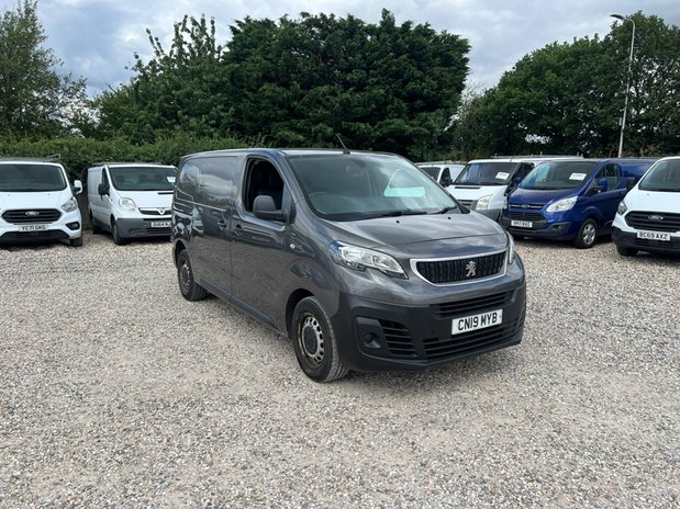 Peugeot Expert MWB L2H1 (SOLD) Low Roof Professional 3100 Air Con Sensors Cam EURO 6 NO VA 4