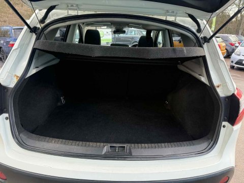 Nissan Qashqai N-TEC DCI 10