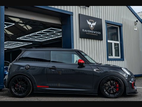 Mini Hatch 2.0 John Cooper Works 3dr 3