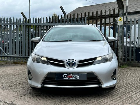 Toyota Auris ICON VVT-I 7