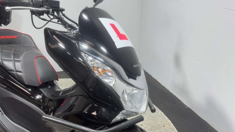 Honda PCX WW 2013 29K NEW MOT 125CC LEARNER SCOOTER SERVICED WARRANTY 21