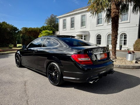 Mercedes-Benz C Class 6.3 C63 V8 AMG Edition 125 SpdS MCT Euro 5 2dr 65