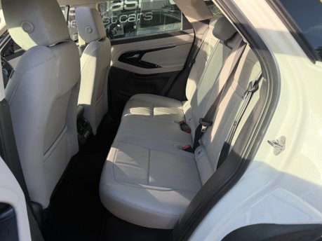 Land Rover Range Rover Evoque SE MHEV 40