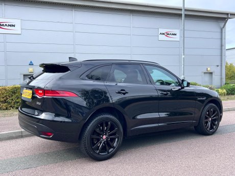 Jaguar F-Pace 2.0 D180 Chequered Flag Auto AWD Euro 6 (s/s) 5dr 63