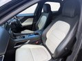 Jaguar F-Pace 2.0 D180 R-Sport Auto AWD Euro 6 (s/s) 5dr 12