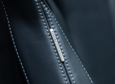 Audi R8 V10 PERFORMANCE CARBON BLACK SPYDER 19