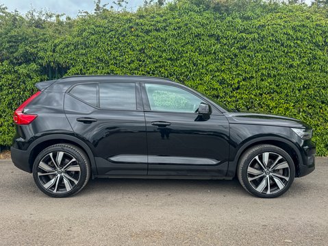 Volvo XC40 Recharge Twin 78kWh Pro SUV 5dr Electric Auto AWD (408 ps) 7