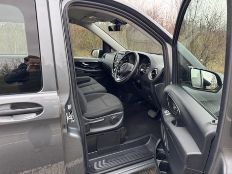 Mercedes-Benz Vito 119 CDI Tourer Select L3 Auto Diesel 9 SEATER/EX-LWB/VAT Q 6