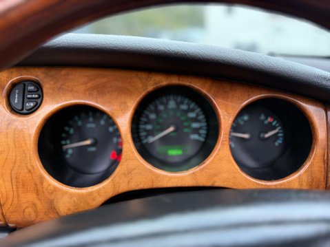 Jaguar XK 4.0 XK8 Convertible Auto 2dr 67