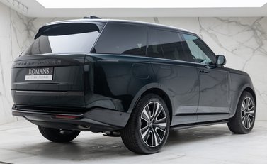 Land Rover Range Rover P550e AUTOBIOGRAPHY 6