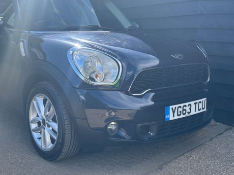 Mini Countryman 2.0 Countryman Cooper SD Auto 5dr 37