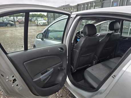 Vauxhall Corsa 1.4 16V SE Hatchback 5dr Petrol Auto Euro 5 (100 ps) 28