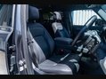 Land Rover Defender 3.0 Defender X-Dynamic HSE D MHEV Auto 4WD 5dr 10